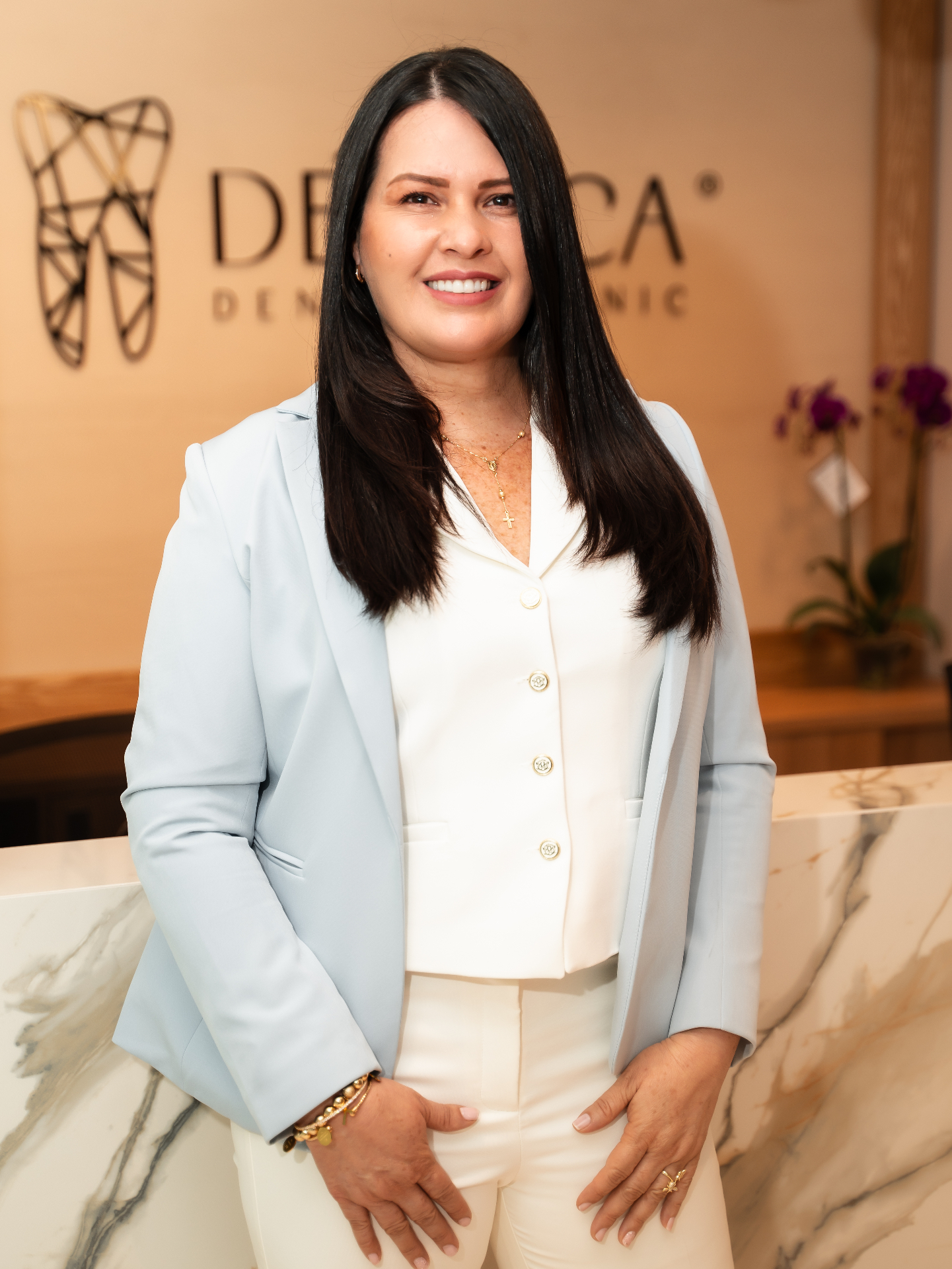 Dr. Cristina Suaza